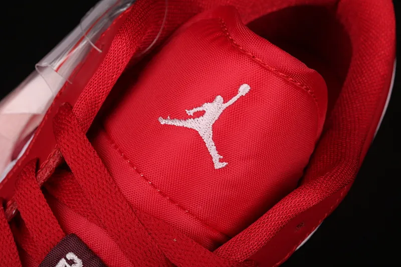 All categories Air Jordan Jordan series basketball shoes Air Jordan 1 Low Air Jordan 1 Low AJ1 Joe 1 Christmas red low-top basketball shoes DB3621-600